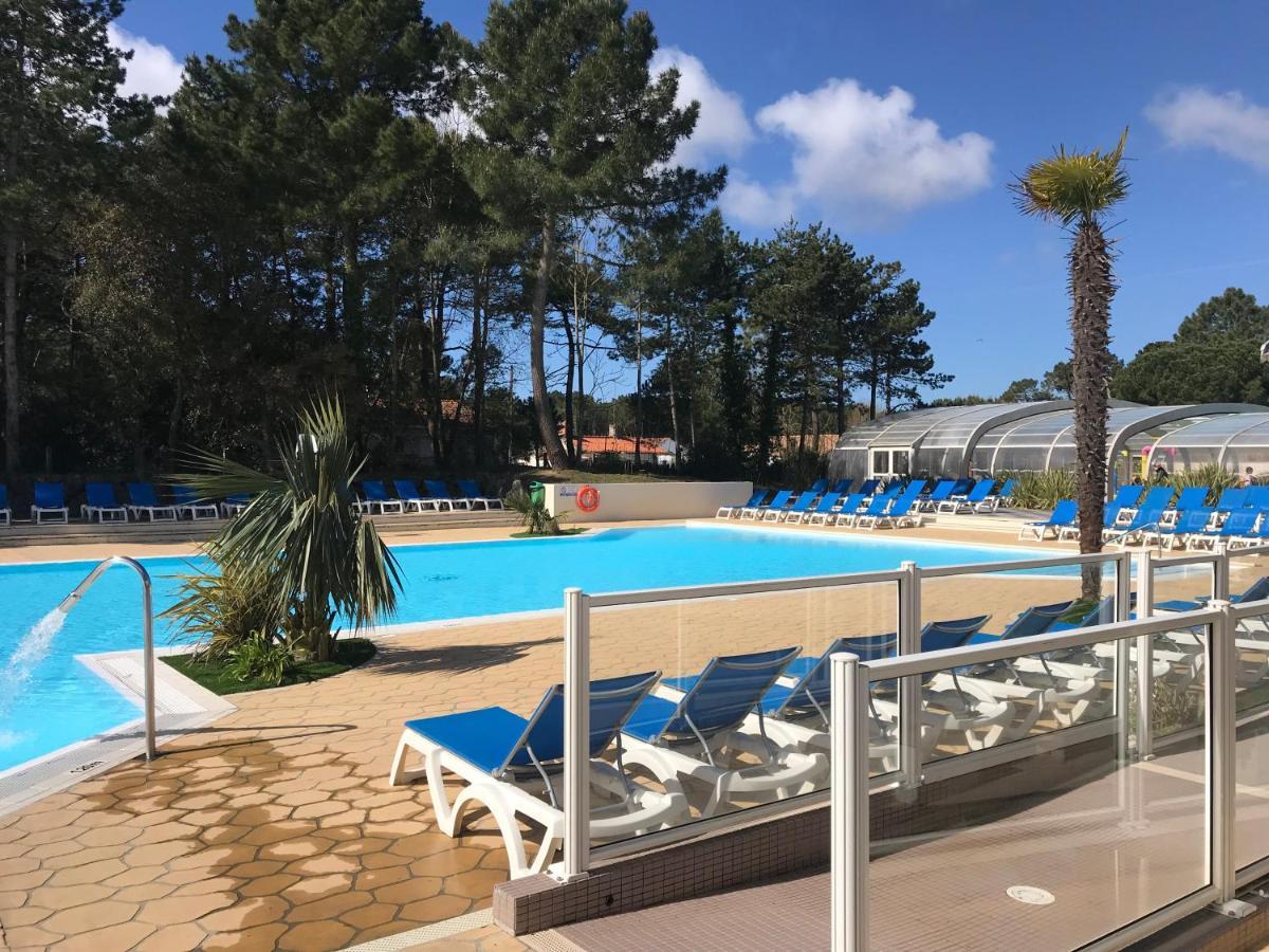 Camping Du Bois Dormant Σαιν-Ζαν-ντε-Μον Εξωτερικό φωτογραφία